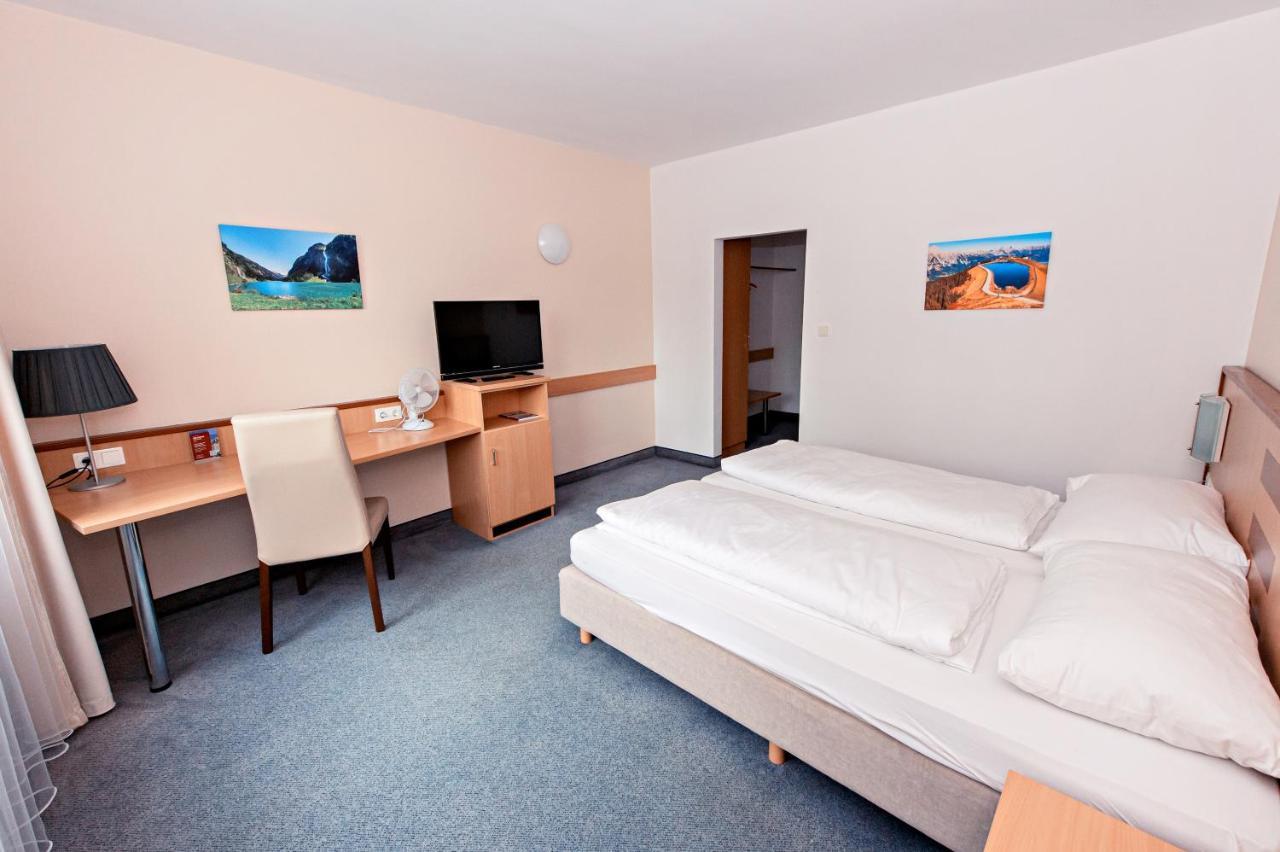 Hotel Wiental Pressbaum المظهر الخارجي الصورة