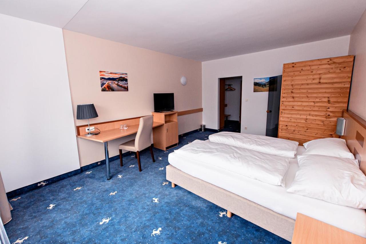 Hotel Wiental Pressbaum المظهر الخارجي الصورة