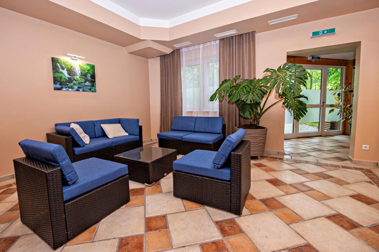 Hotel Wiental Pressbaum المظهر الخارجي الصورة